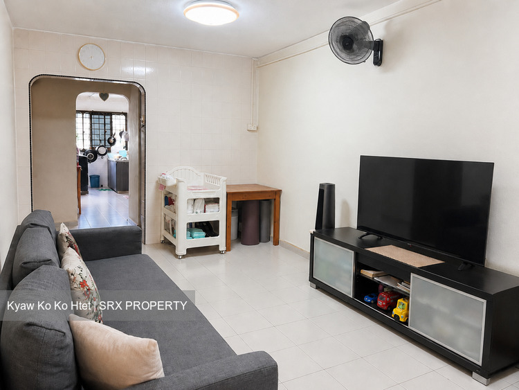 Blk 414 Bukit Batok West Avenue 4 (Bukit Batok), HDB 3 Rooms #561985901